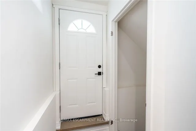 Additional image 19 of 128 FAIREY Cres