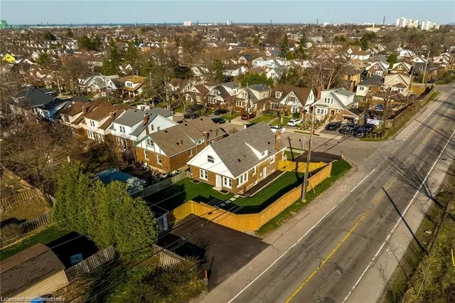 Additional image 42 of 316 Houghton Ave