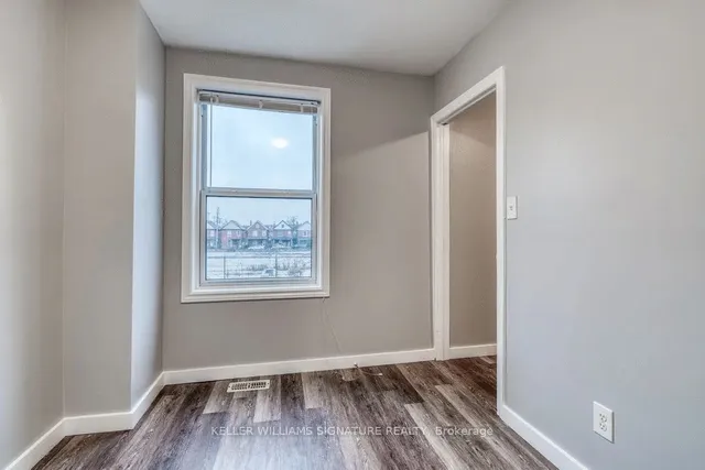 Additional image 27 of 13 Westinghouse Ave