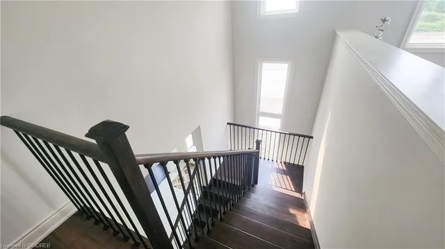 Additional image 8 of 466 Humphrey St