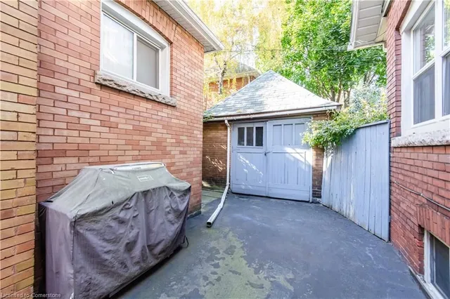 Additional image 33 of 24 Burris St