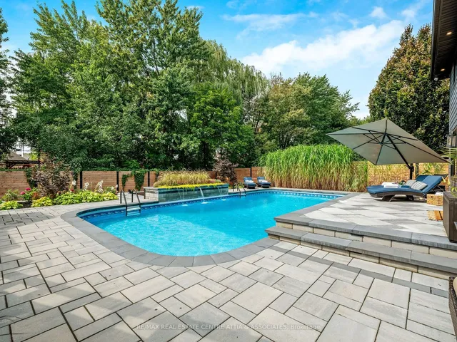 Additional image 34 of 714 Robertson Cres