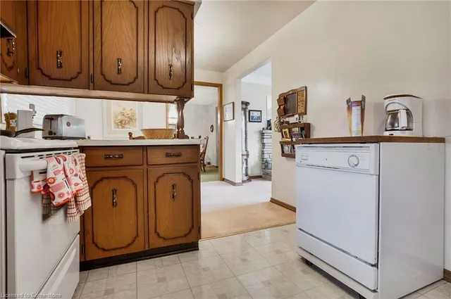 Additional image 12 of 140 West 35th St