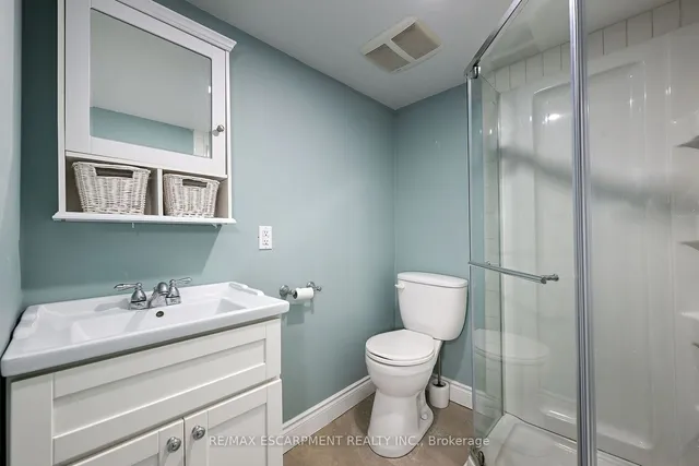 Additional image 30 of 85 Barons Ave