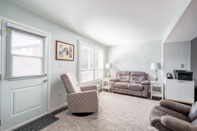 Additional image 23 of 202 LAVINA Cres Unit 10