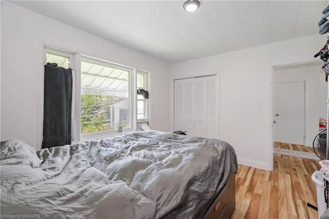 Additional image 32 of 2149 Caroline St