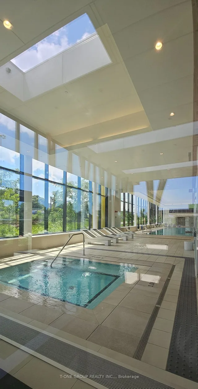 Additional image 5 of 95 Mcmahon Dr Unit 707