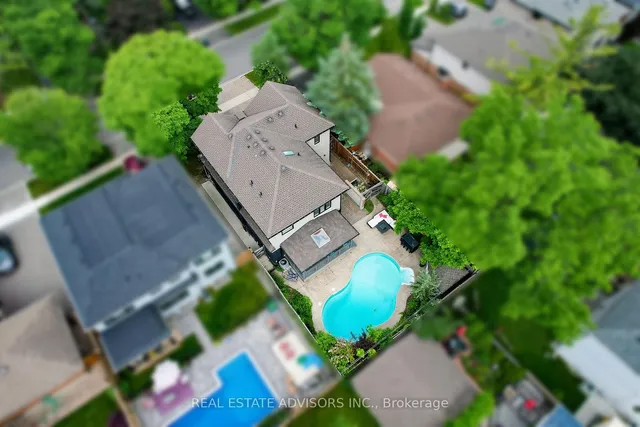 Additional image 31 of 39 Burrows Ave