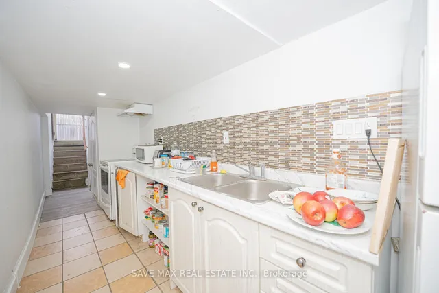Additional image 33 of 23 lyndhurst St