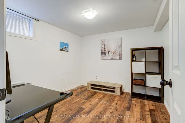 Additional image 30 of 159 Taylor Ave