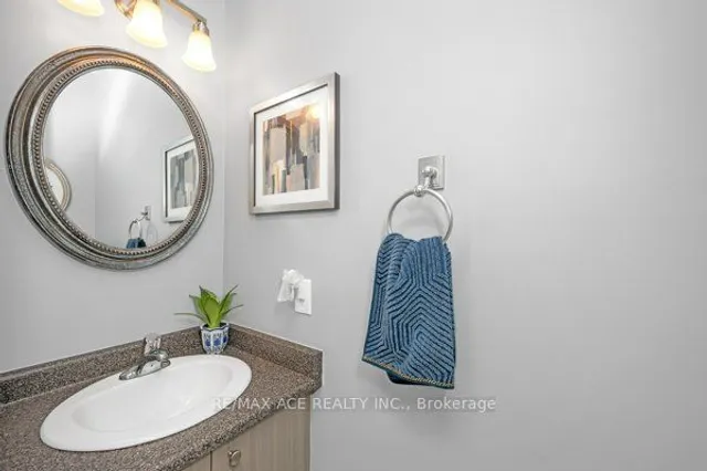 Additional image 6 of 136 Palacebeach Tr