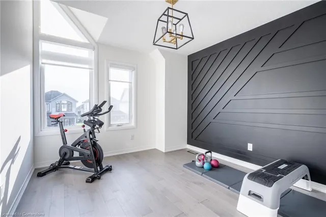 Additional image 34 of 128 Fairey Cres