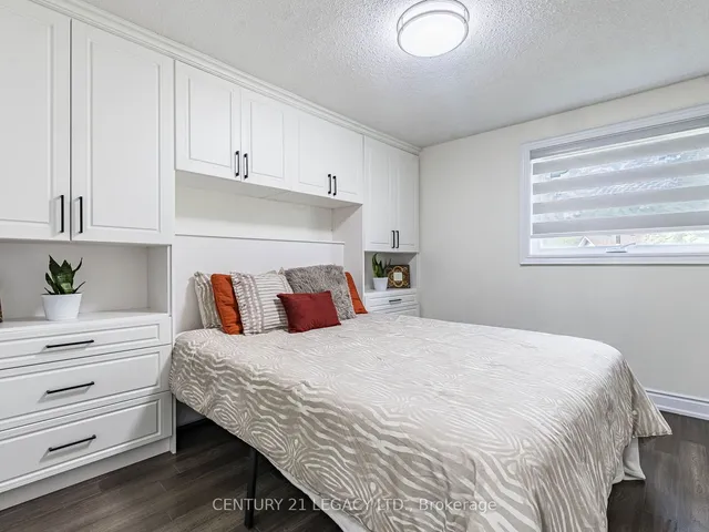 Additional image 14 of 392 Wilson Dr