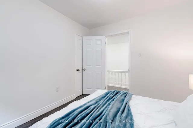 Additional image 20 of 22 Francis St