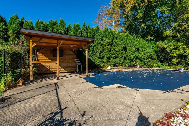 Additional image 36 of 305 Woodland Dr