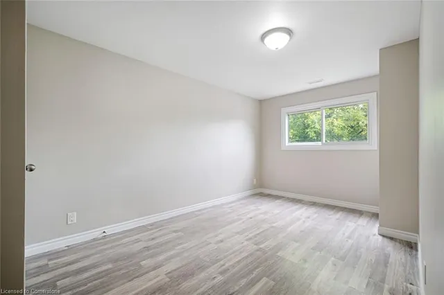 Additional image 17 of 100 Park Row Row