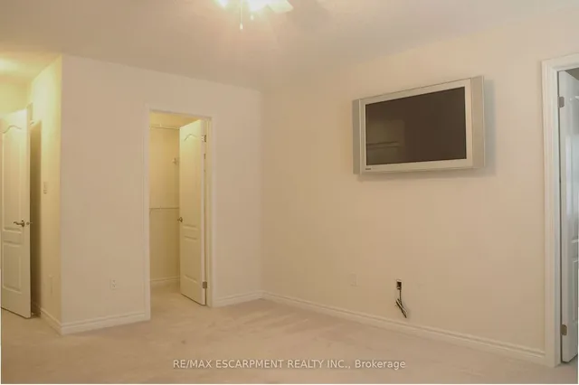 Additional image 14 of 310 Spring Creek Dr