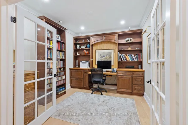 Additional image 3 of 1477 Lakeshore Rd Unit 301