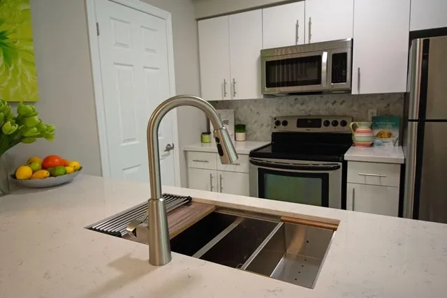 Additional image 11 of 362 Plains Rd Unit 35