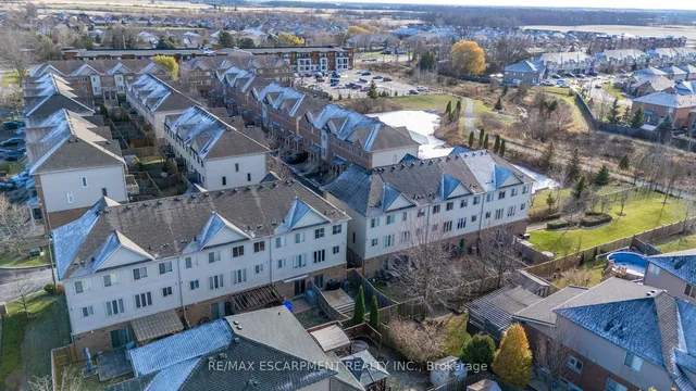 Additional image 27 of 25 Viking Dr Unit 6