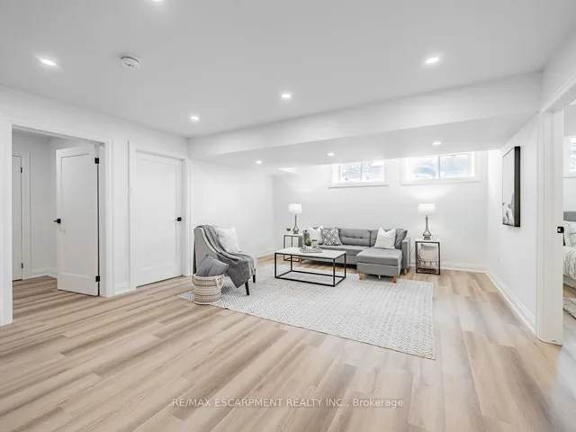 Additional image 15 of 974 North Shore Blvd