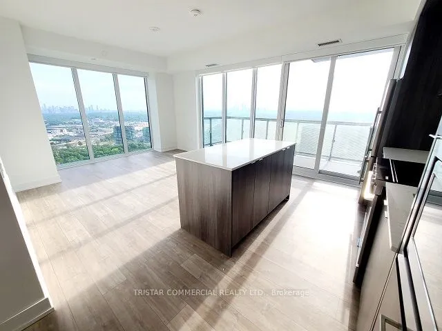 Additional image 9 of 30 Inn On The Park Dr Unit 3910