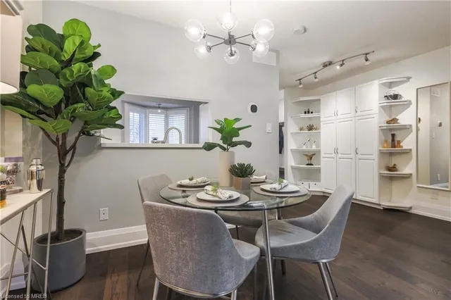 Additional image 26 of 1275 MAPLE CROSSING Blvd Unit 14