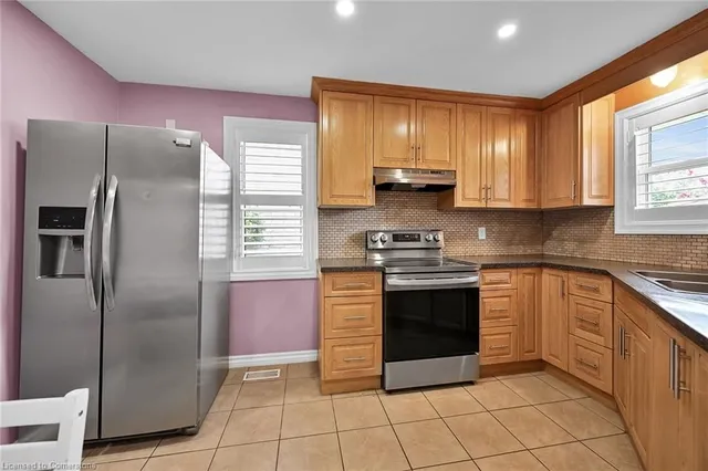 Additional image 14 of 221 Gray Rd