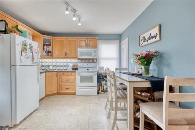 Additional image 8 of 99 East 36th St