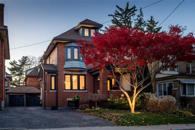 86 Eastbourne Ave