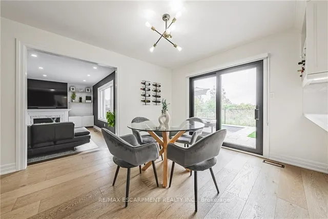 Additional image 11 of 14 Dolphin Pl