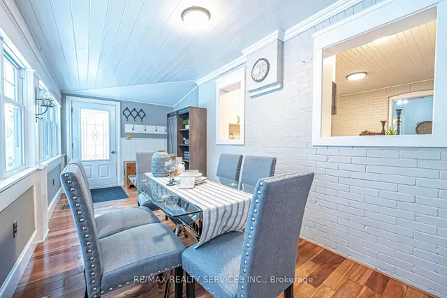 Additional image 18 of 112 Court St