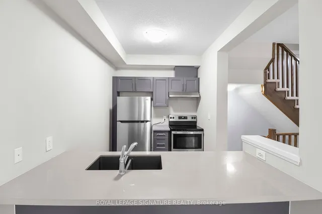 Additional image 27 of 17 Laguna Village Cres