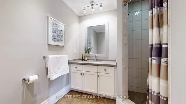 Additional image 22 of 208 John Frederick Dr