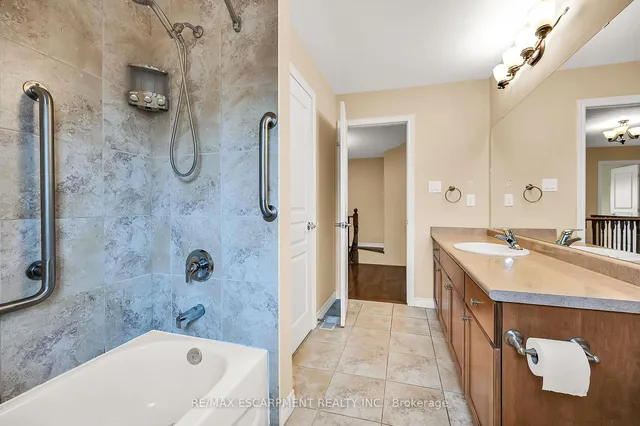 Additional image 27 of 61 Waterford Cres