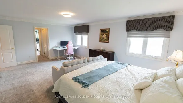 Additional image 10 of 301 Holmes Ave