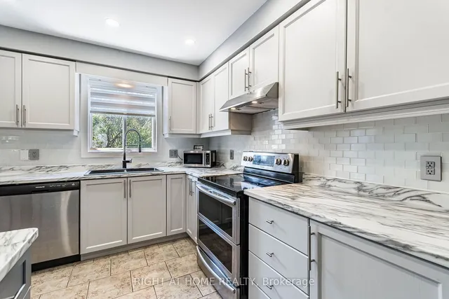 Additional image 10 of 64 Solsbury Cres