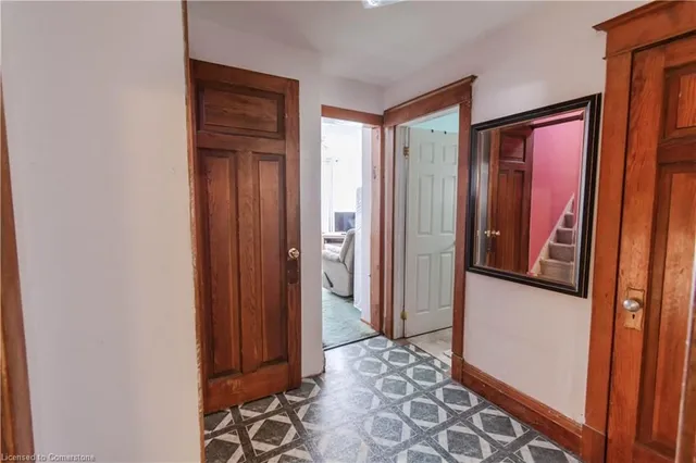 Additional image 21 of 24 Burris St