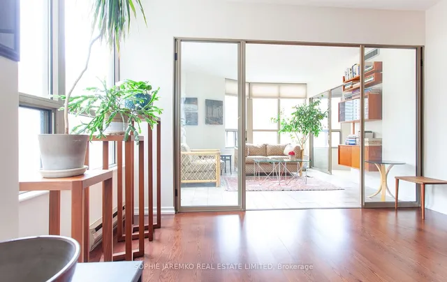 Additional image 21 of 160 Frederick St Unit 706