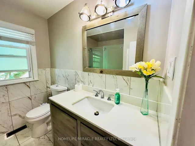 Additional image 18 of 9800 Britania Rd