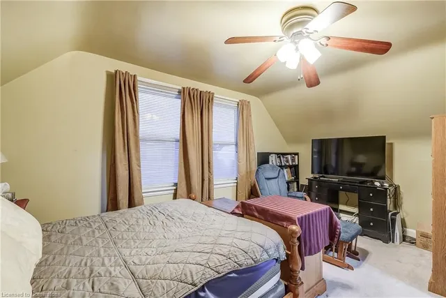 Additional image 26 of 8 Bromley Rd