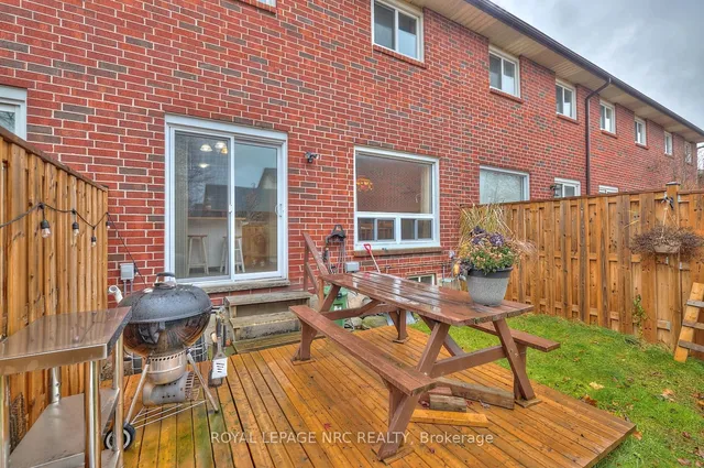 Additional image 24 of 23 Dynasty Ave Unit 4