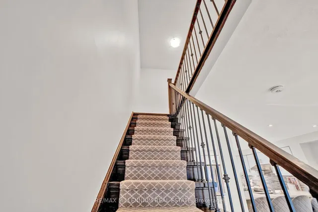 Additional image 22 of 34 Mayland Tr