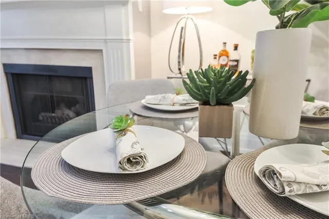 Additional image 30 of 1275 MAPLE CROSSING Blvd Unit 14