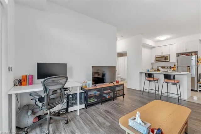 Additional image 13 of 101 Shoreview Pl Unit 212