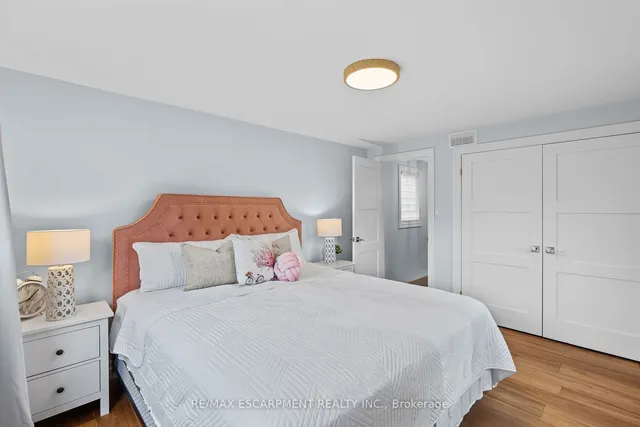 Additional image 19 of 4017 Grapehill Ave