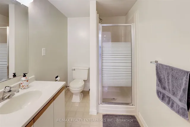 Additional image 26 of 1102 Stephenson Dr