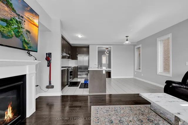 Additional image 11 of 38 Narbonne Cres