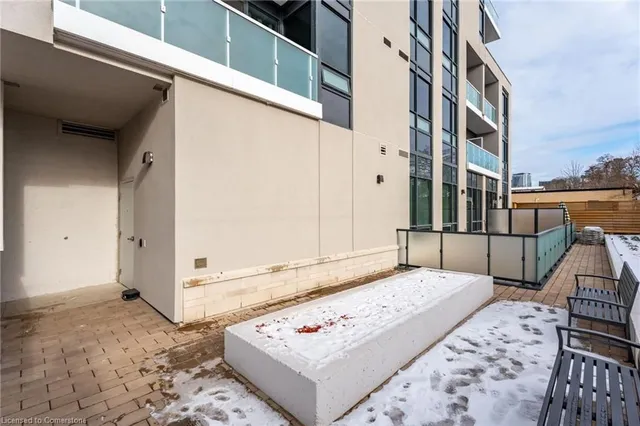 Additional image 7 of 415 Main St Unit 104