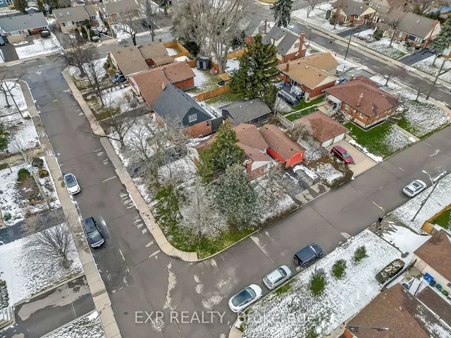 Additional image 35 of 9 Mulock Ave